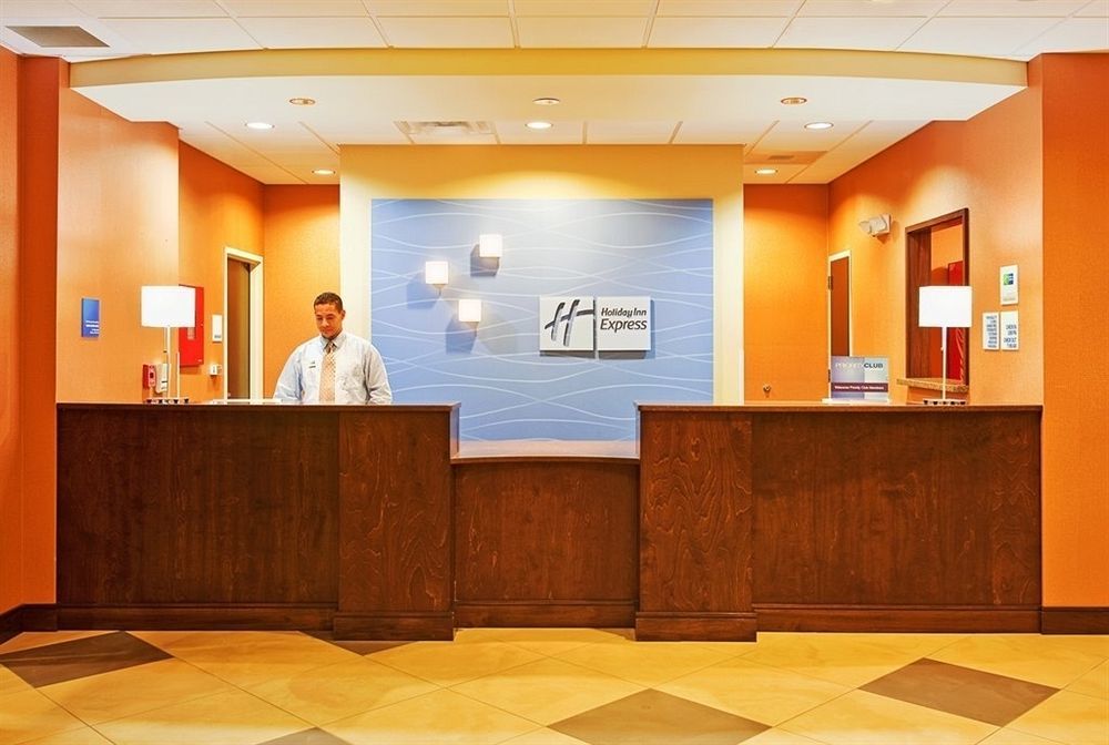 Holiday Inn Express & Suites Warner Robins North West By Ihg Buitenkant foto